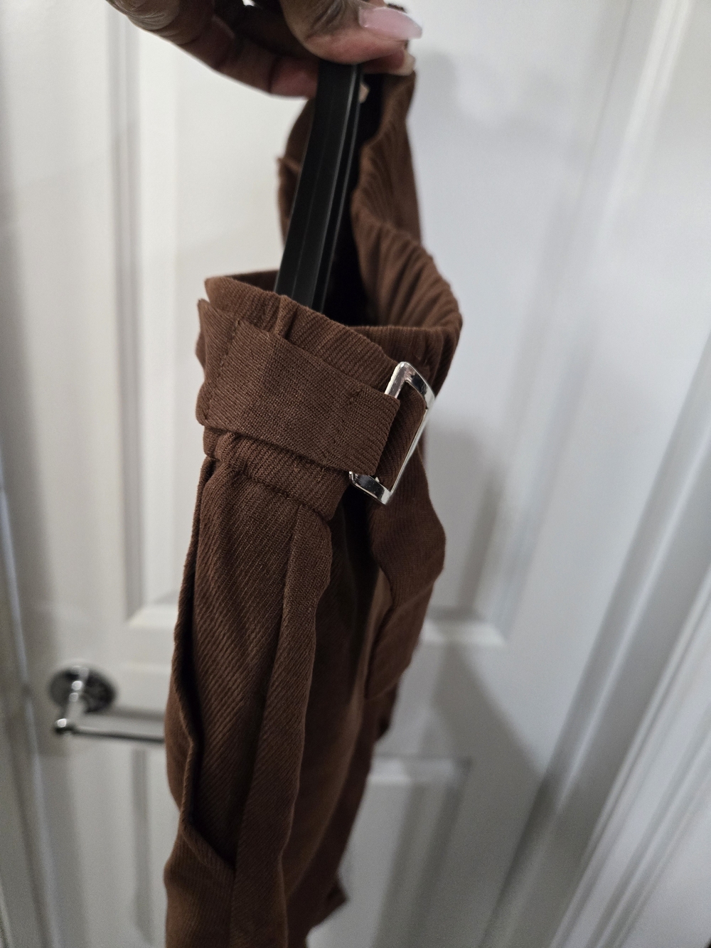 MANFINITY Brown Pleated Tapered Chinos - Picture 3 of 4